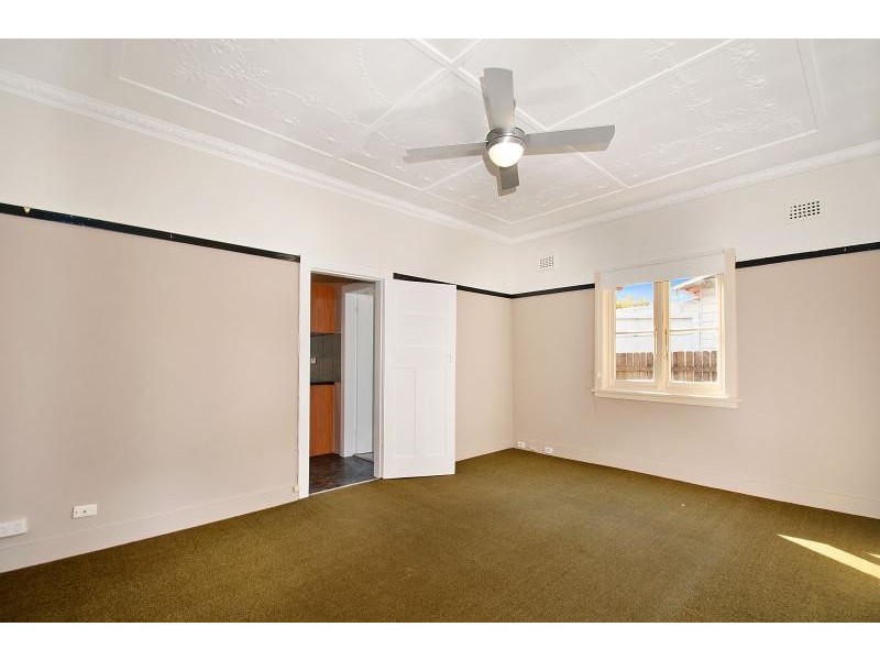 11 Bayview road, Canada Bay NSW 2046