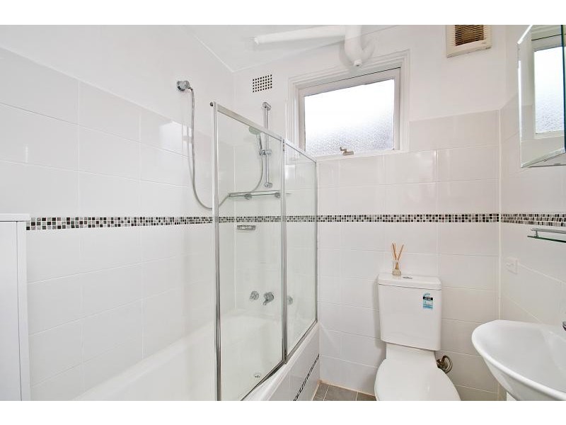1/4 Moore street, Drummoyne NSW 2047