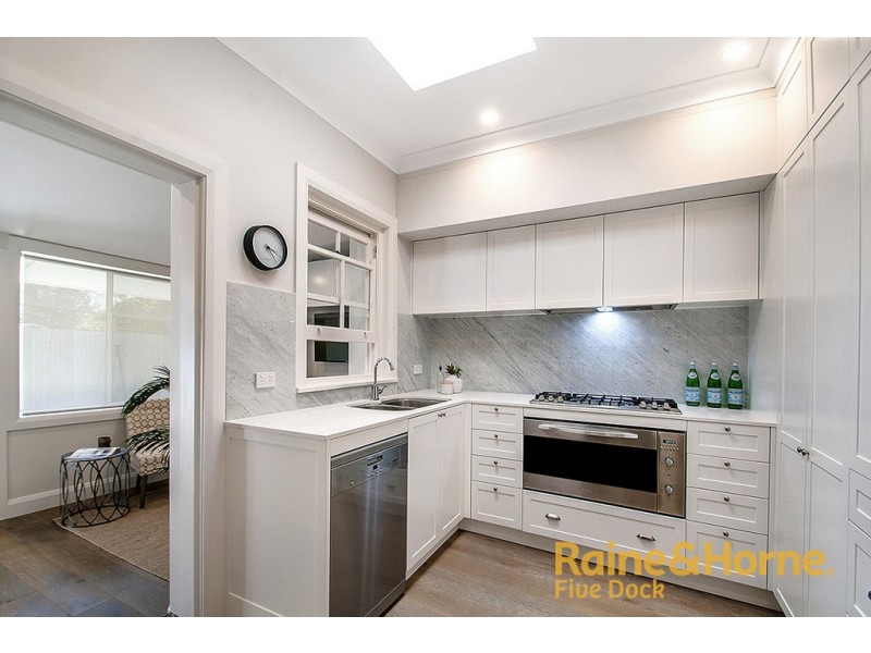 1 POOLMAN STREET, Abbotsford NSW 2046