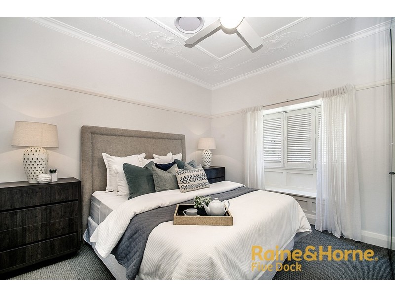 1 POOLMAN STREET, Abbotsford NSW 2046