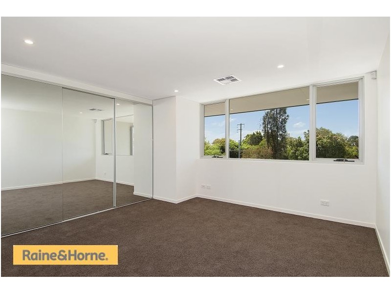 7 Nelson St, Dulwich Hill NSW 2203