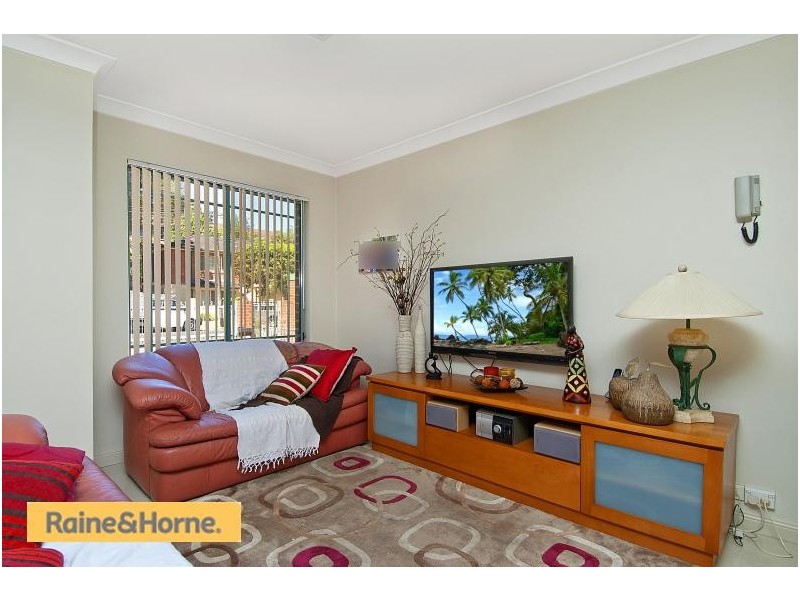 1/18  Rokeby Road, Abbotsford NSW 2046