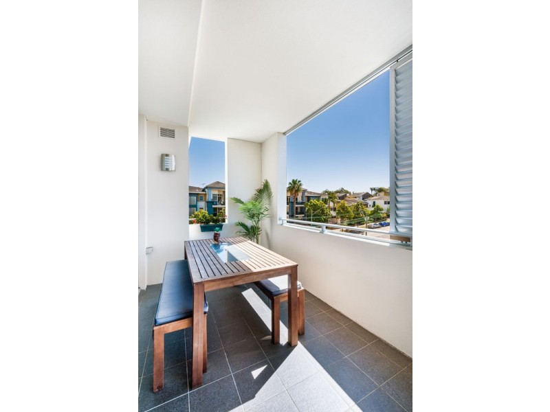 40/54a BLACKWALL POINT ROAD, Chiswick NSW 2046