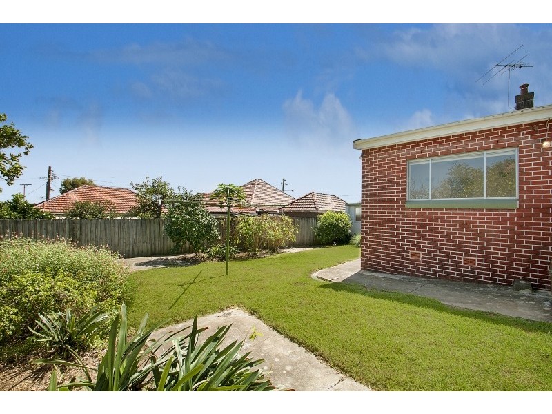 31 Gartfern Ave, Five Dock NSW 2046