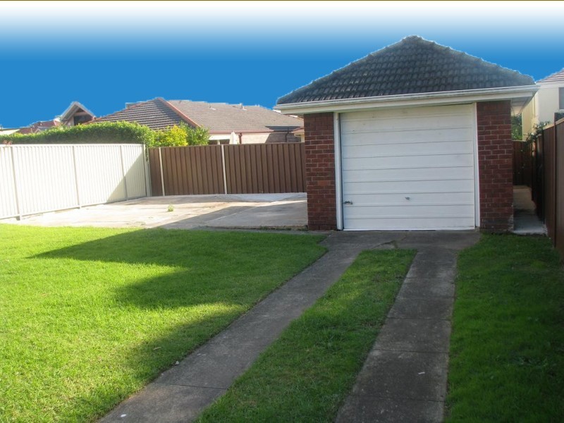 53 Bayview Rd, Canada Bay NSW 2046