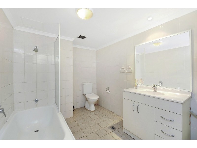 33/12 West St, Croydon NSW 2132