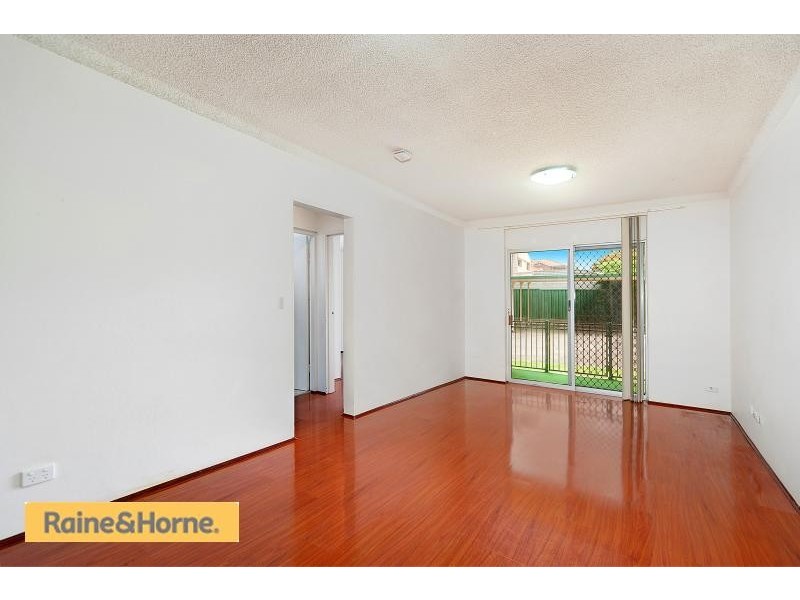 4/2 Evelyn Ave, Concord NSW 2137