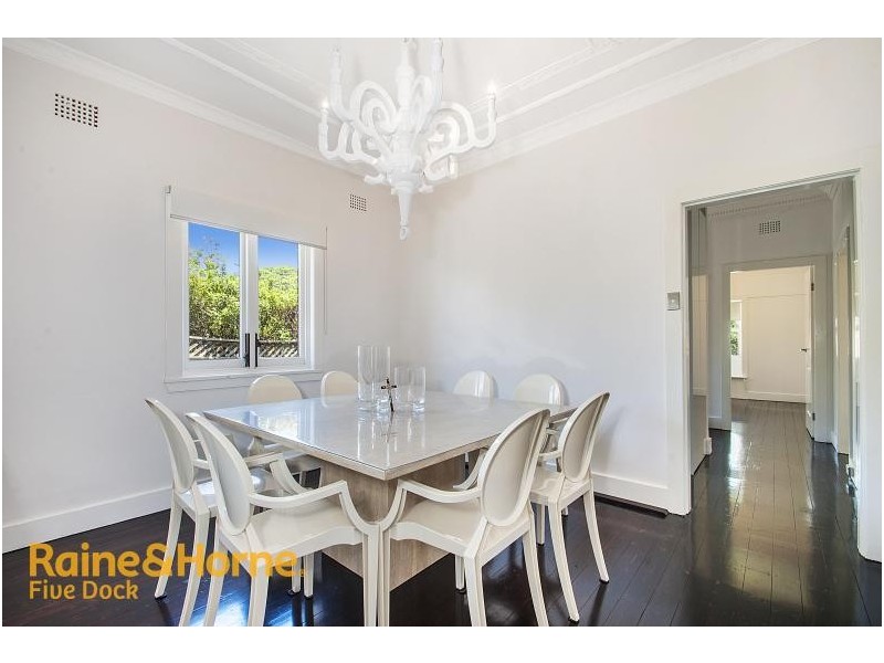 8 Walker Street, Canada Bay NSW 2046