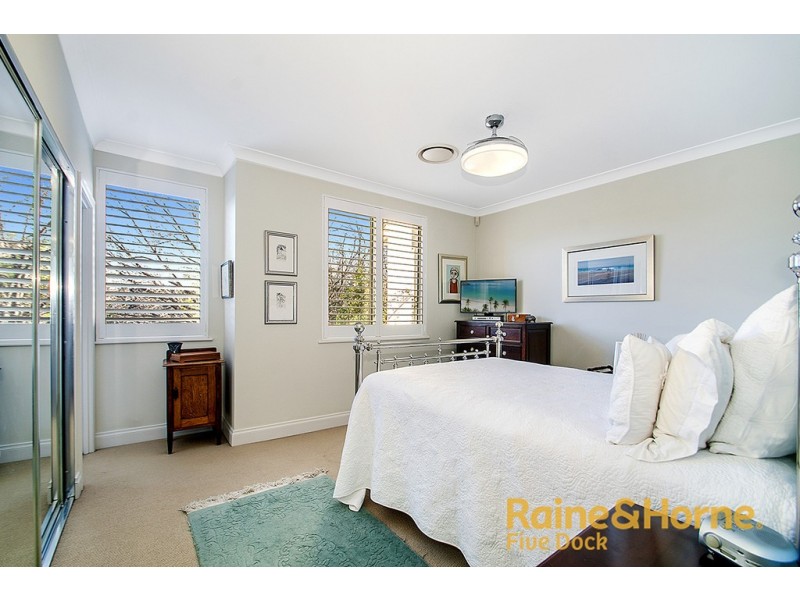 5 HYCRAFT WALK, Five Dock NSW 2046