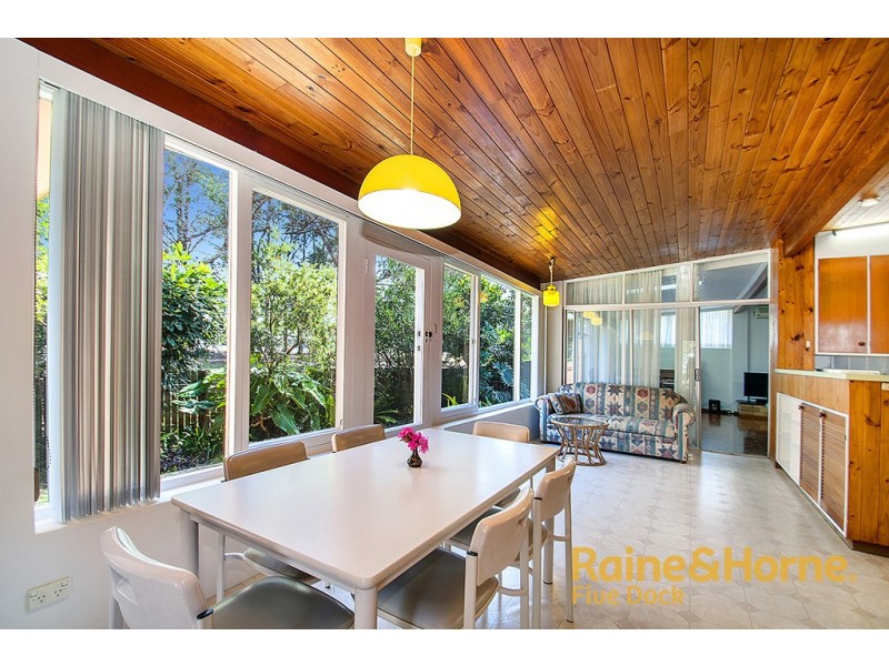 31 RENOWN STREET, Canada Bay NSW 2046