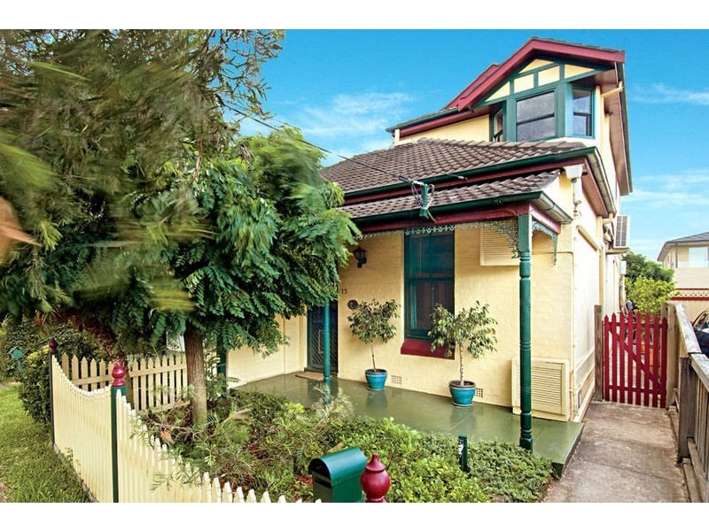 15 Excelsior St, Concord NSW 2137