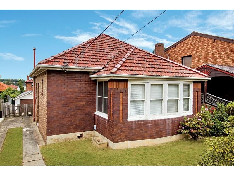 61 Clements St, Russell Lea NSW 2046