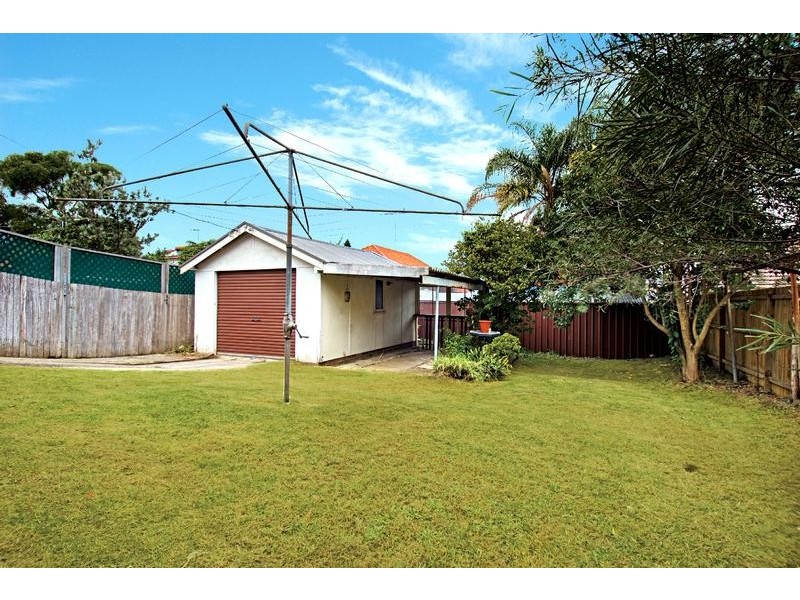 61 Clements St, Russell Lea NSW 2046