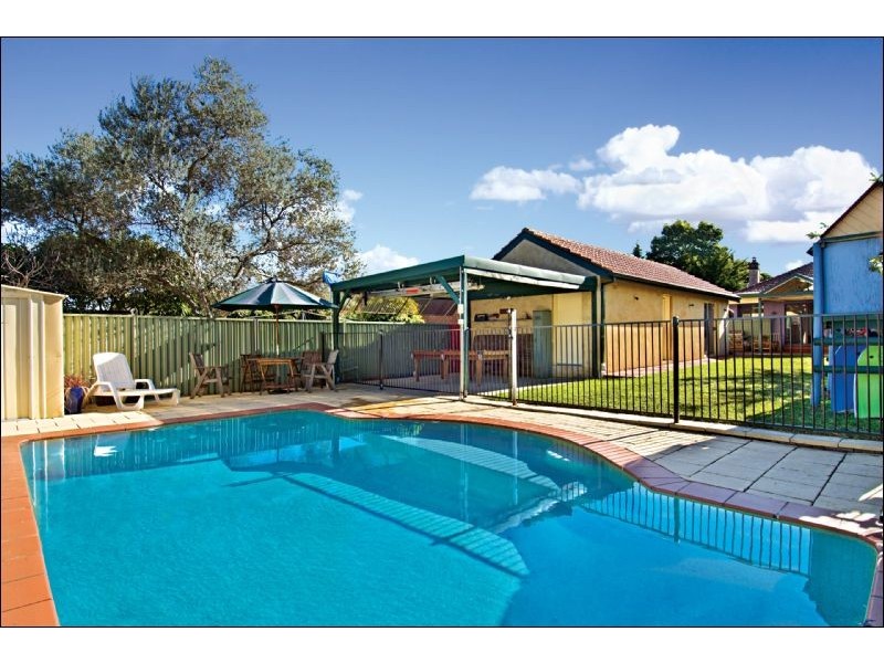 537 Lyons Rd West, Five Dock NSW 2046