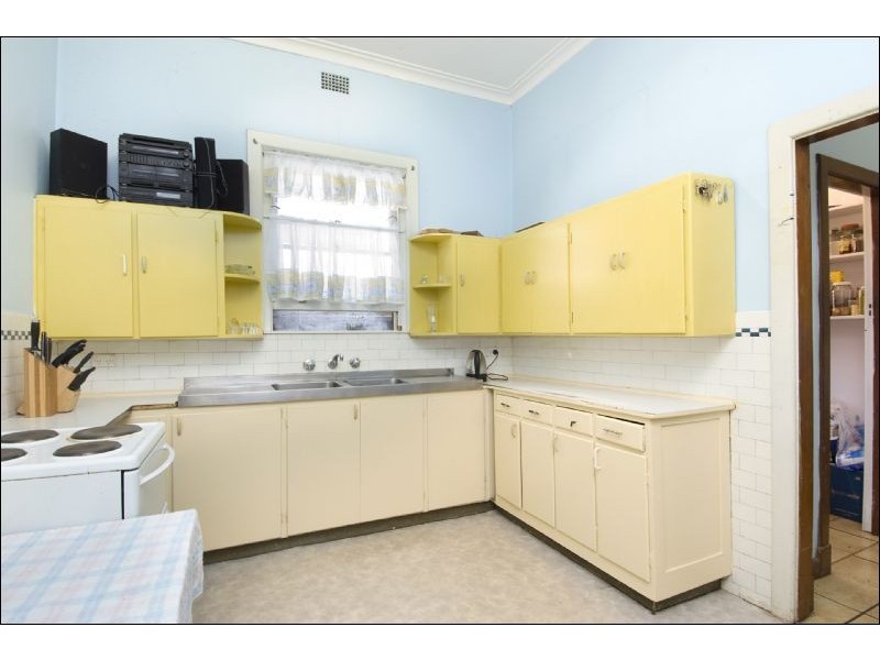 17 Stuart Street, Concord West NSW 2138