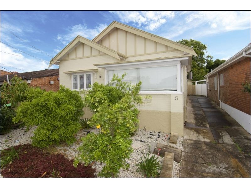 5 Newcastle st, Five Dock NSW 2046