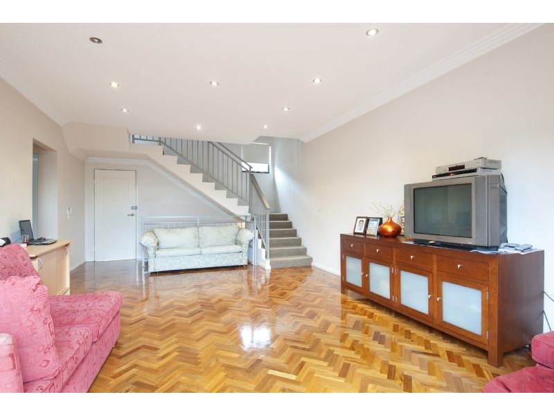 5/92 Kings Rd, Five Dock NSW 2046