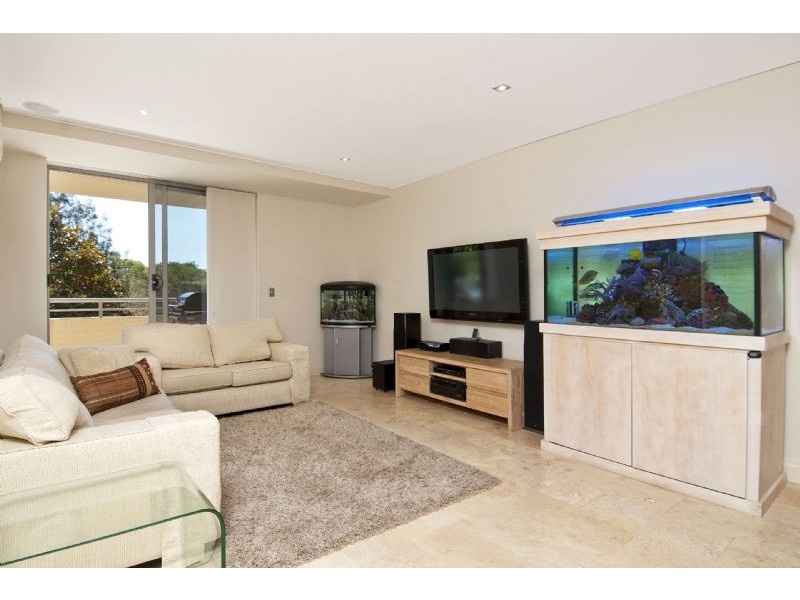 6 / 1 Kings Bay Ave, Five Dock NSW 2046