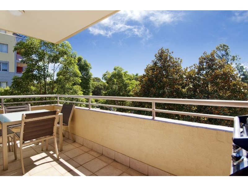6 / 1 Kings Bay Ave, Five Dock NSW 2046