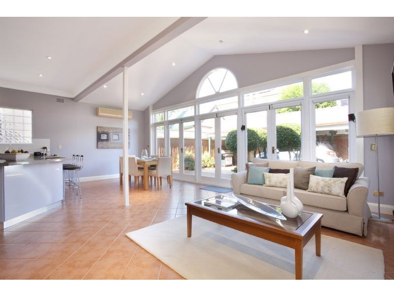 29 Edenholme rd, Russell Lea NSW 2046