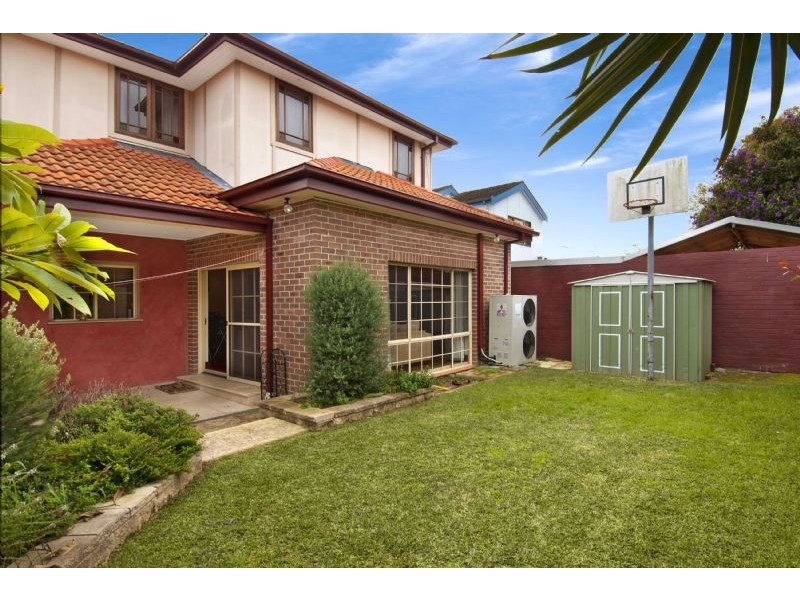 5 Gladstone st, Concord NSW 2137
