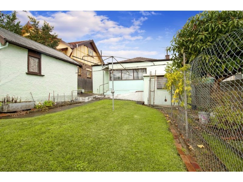 22 Glen Ormond Ave, Abbotsford NSW 2046