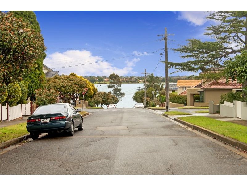 22 Glen Ormond Ave, Abbotsford NSW 2046