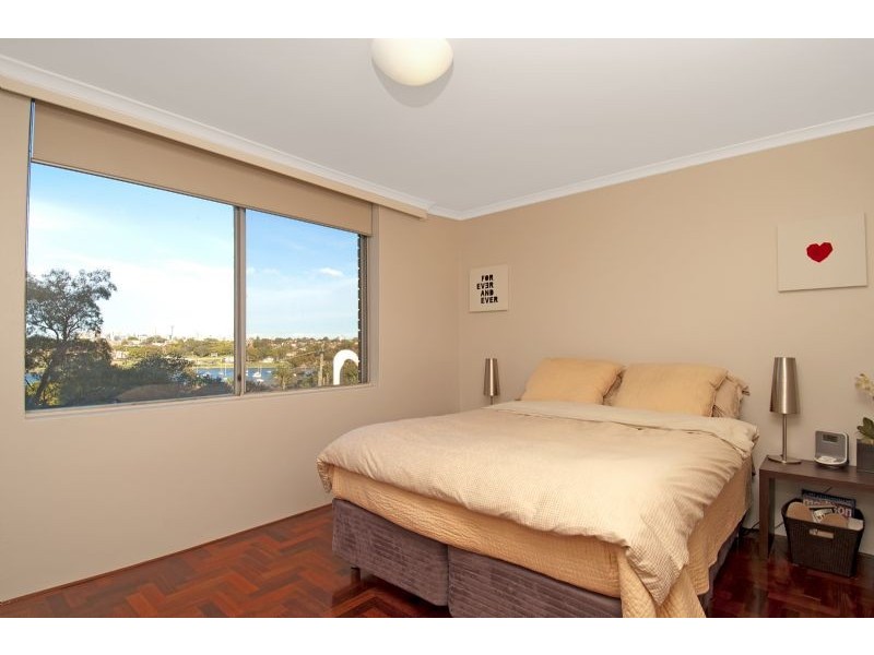 12/2 Bortfield Drive, Chiswick NSW 2046