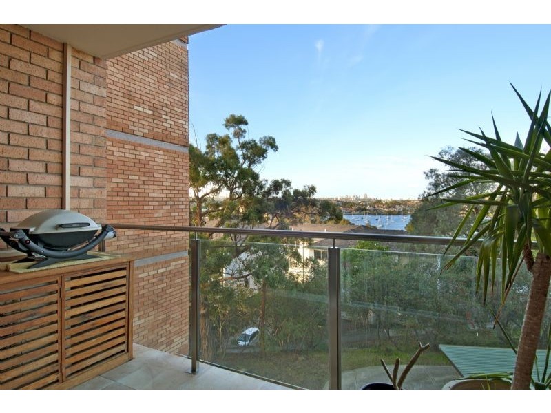 12/2 Bortfield Drive, Chiswick NSW 2046