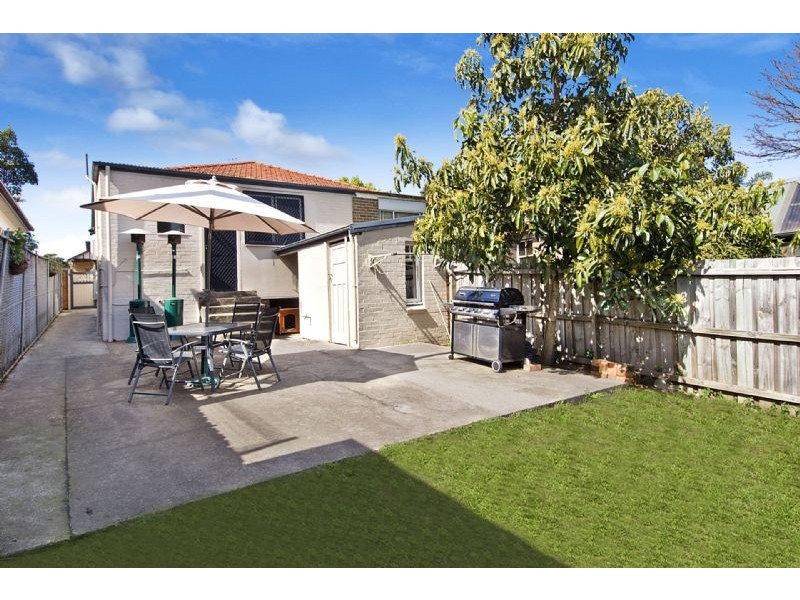 23A Pine Ave, Five Dock NSW 2046