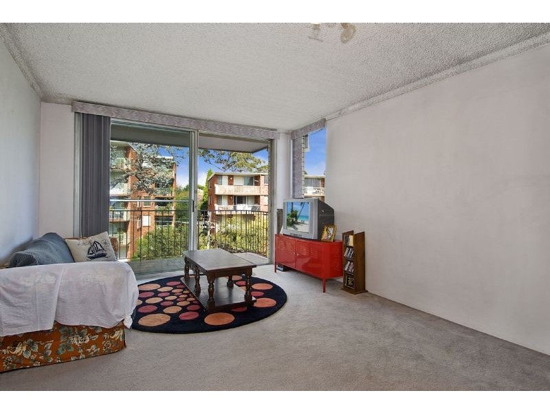 9/4 Bortfield Dr, Chiswick NSW 2046