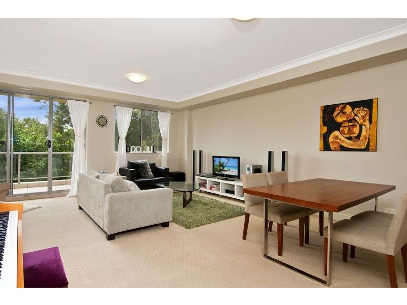 11 / 1 Kings Bay Ave, Five Dock NSW 2046