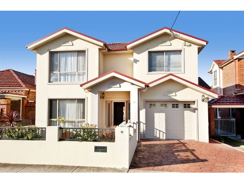 12 Hood ave, Rodd Point NSW 2046