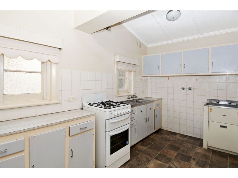 12 Kingsford Ave, Five Dock NSW 2046