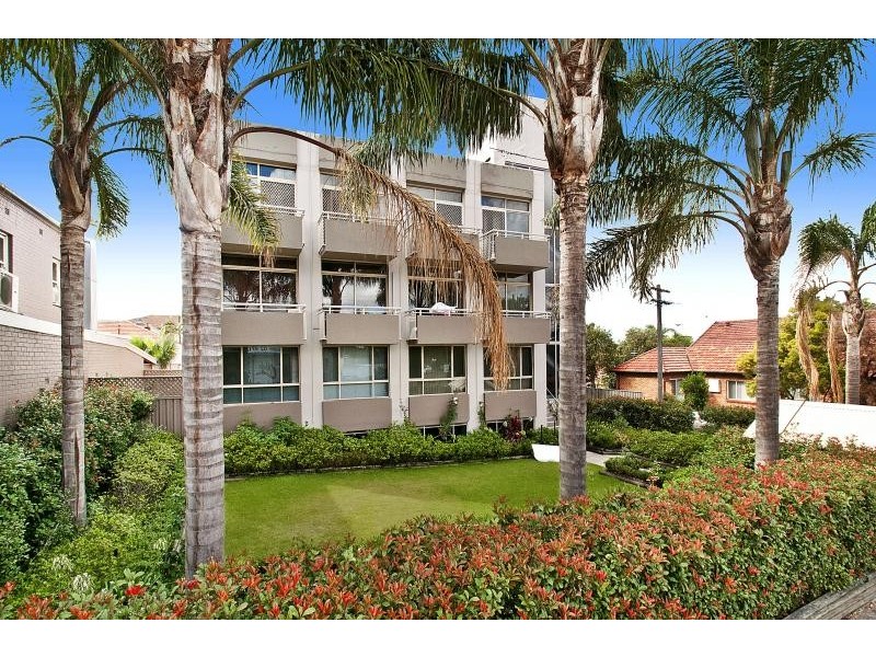 4/275 Lyons road, Russell Lea NSW 2046