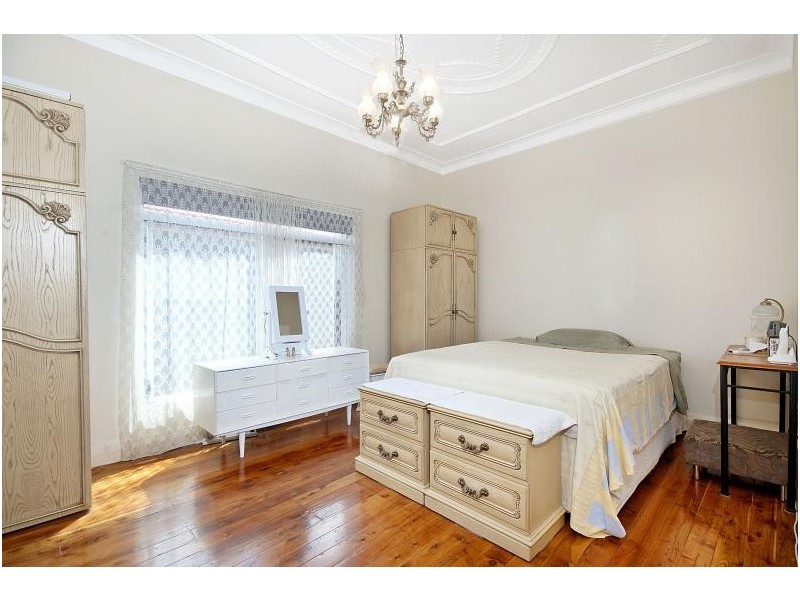 24 Mons Street, Russell Lea NSW 2046