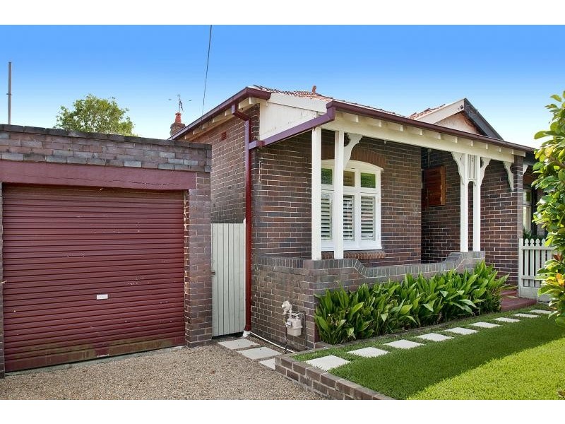 14 Bouvardia street, Russell Lea NSW 2046