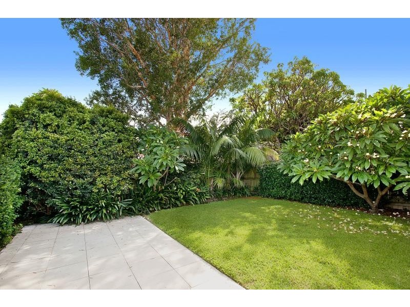 14 Bouvardia street, Russell Lea NSW 2046