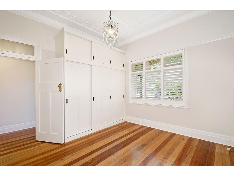 14 Bouvardia street, Russell Lea NSW 2046