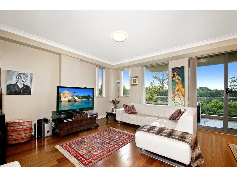 8/1 Kings Bay Ave, Five Dock NSW 2046