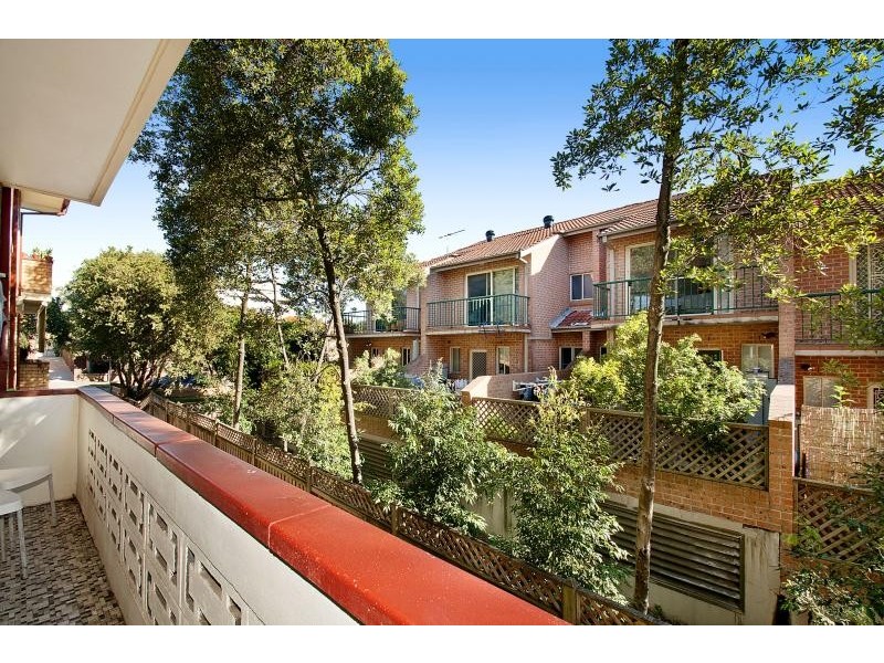 1/76 Kings road, Five Dock NSW 2046