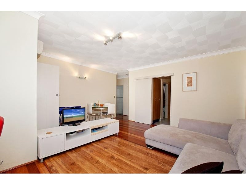 1/76 Kings road, Five Dock NSW 2046