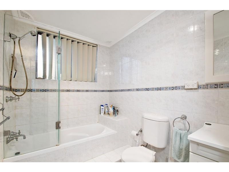 1/76 Kings road, Five Dock NSW 2046