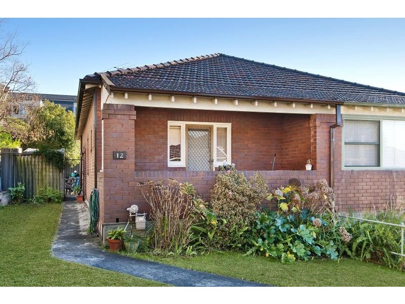 12 Kingsford Ave, Five Dock NSW 2046