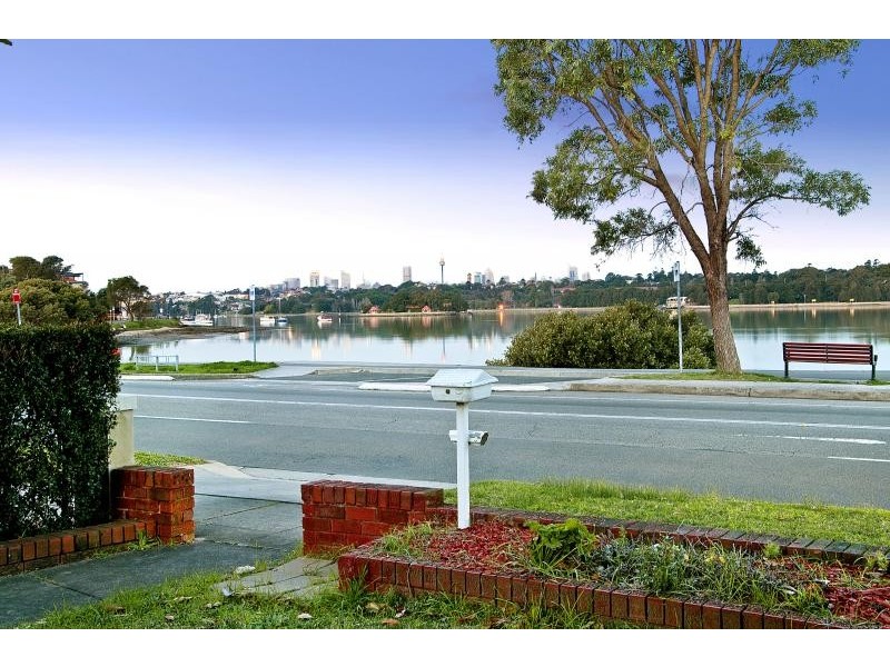 93 Henley Marine Drive, Russell Lea NSW 2046