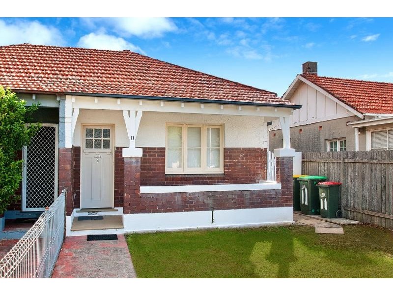 11 Bayview Road, Canada Bay NSW 2046