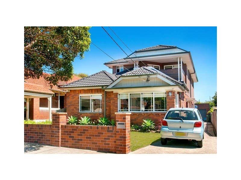 76 First Ave, Rodd Point NSW 2046