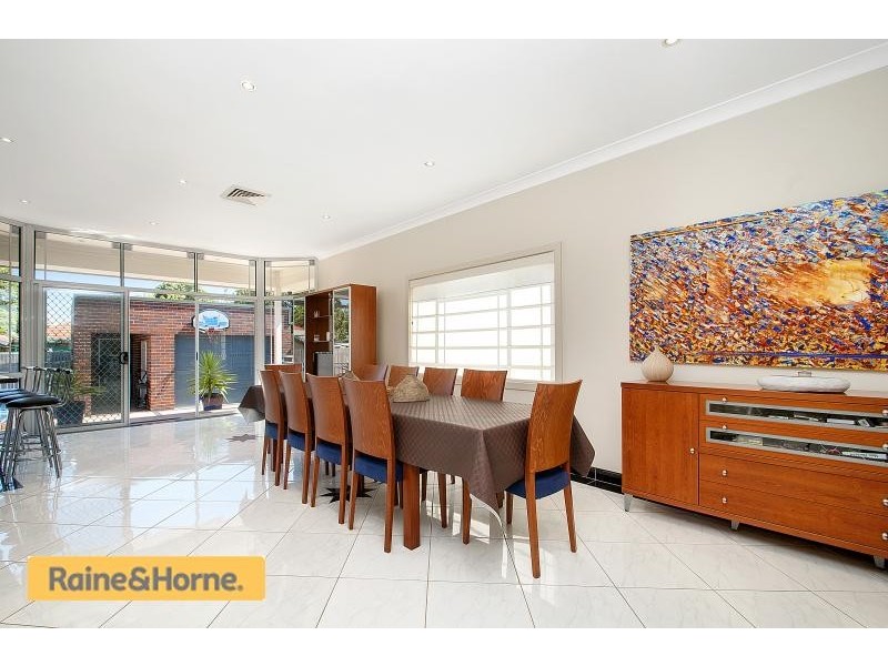 76 First Ave, Rodd Point NSW 2046