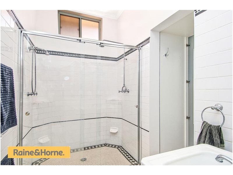 22 Undine Street, Russell Lea NSW 2046