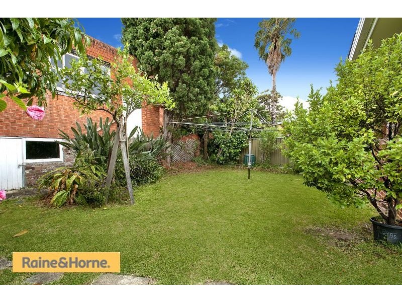 90 Henley Marine Drive, Rodd Point NSW 2046